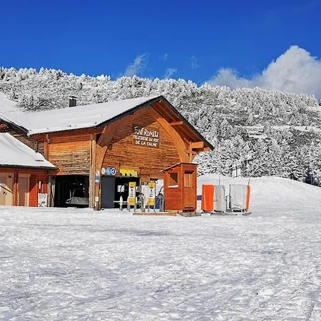 Le Renne Blanc Pyrenees De France Appartement Font-Romeu-Odeillo-Via Buitenkant foto