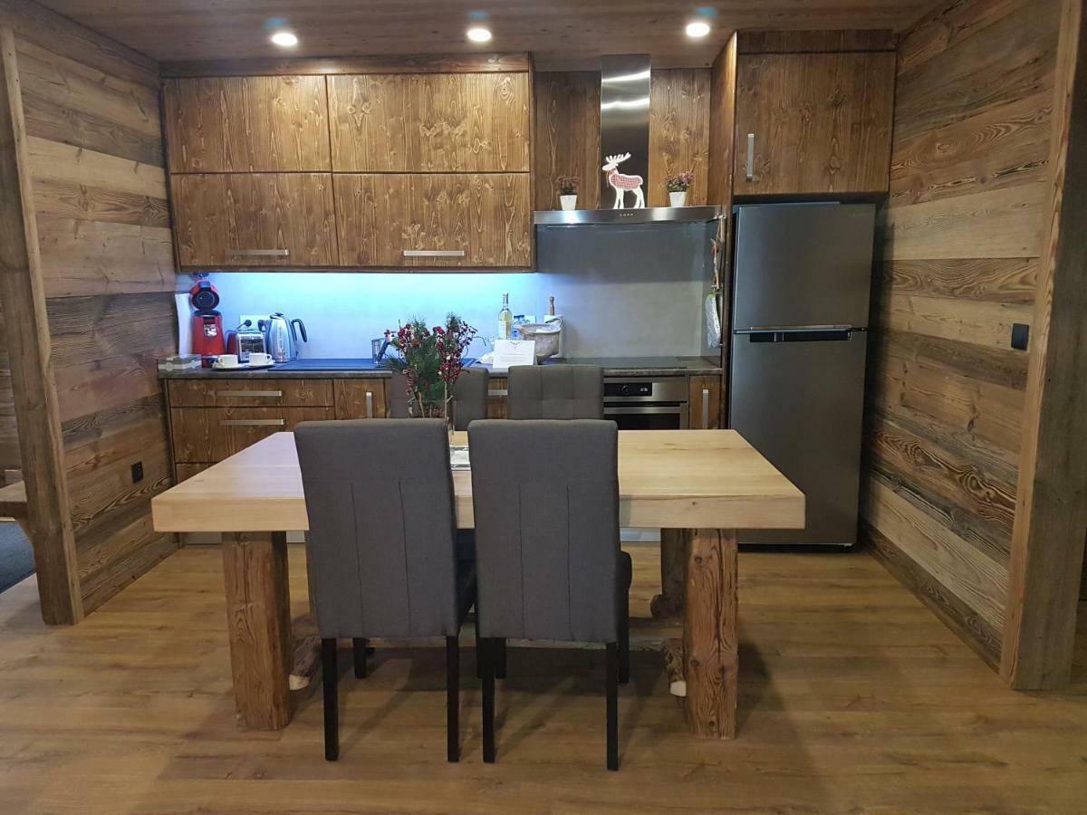 Apartment Le Renne Blanc Pyrenees De France